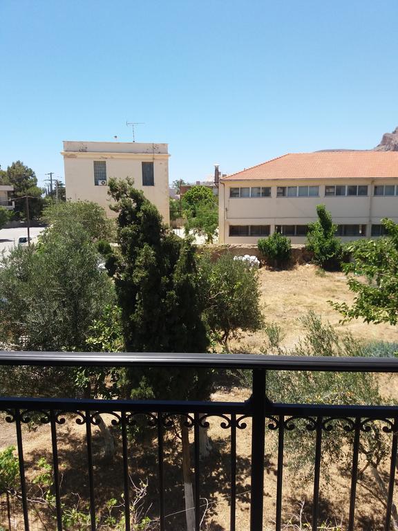 Oasis Studios Palaiochora Exterior photo
